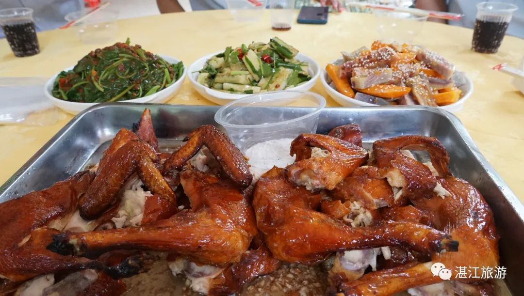 泡温泉爬山休闲的好去处,泡温泉沙雕