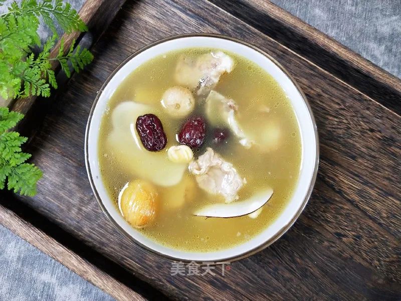 秋燥简单梨汤怎么做,秋燥梨汤的做法大全