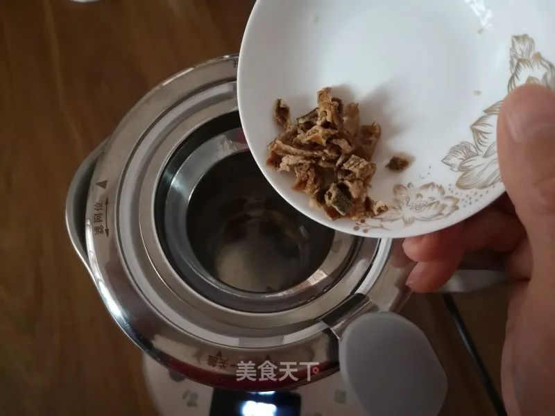 一碗梨汤,秋燥来做一个小吊梨汤