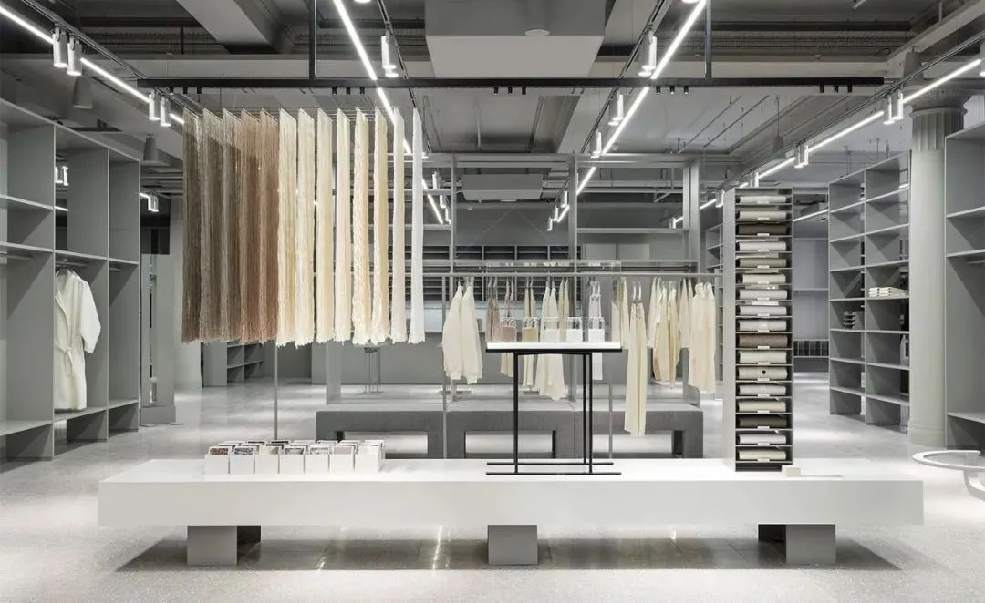 讲时尚穿搭,讲穿搭轻奢