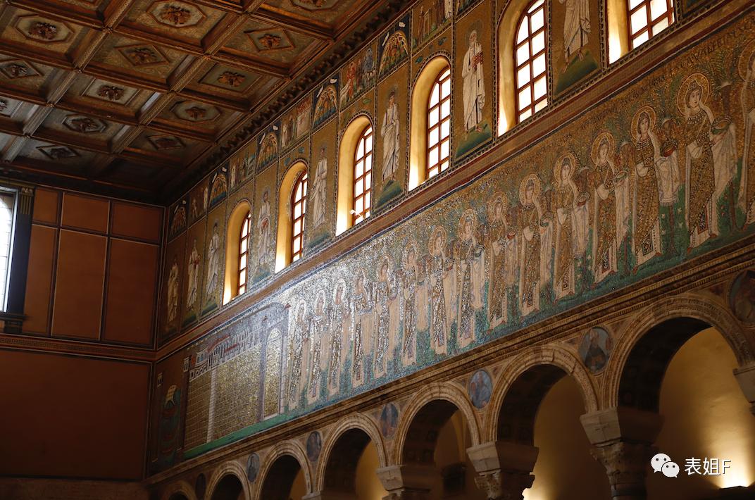 宝格丽入门级首饰盒,宝格丽白贝母小扇子首饰盒