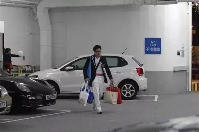 奚梦瑶自曝生活迁就何猷君,奚梦瑶哪一年跟何猷君在一起