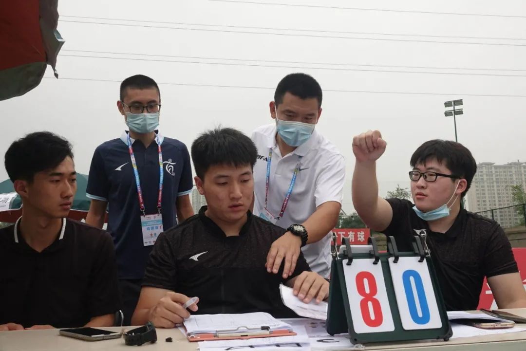 百队杯今日全面开赛