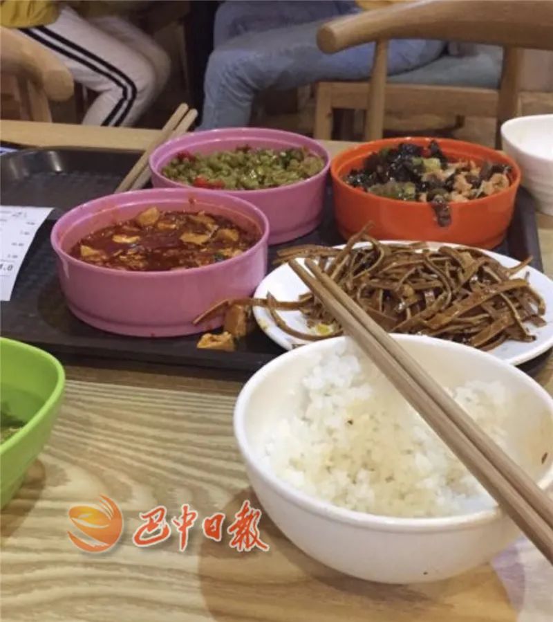 小餐桌大文明歌曲,小餐桌大文明代言