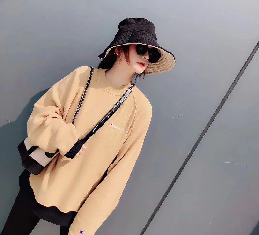 有没有夏天必囤的防晒好物推荐,防晒又不想被晒黑的快来看看