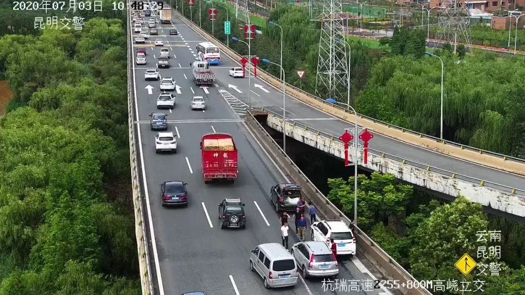 昆安高速堵车原因,昆安高速为什么堵车