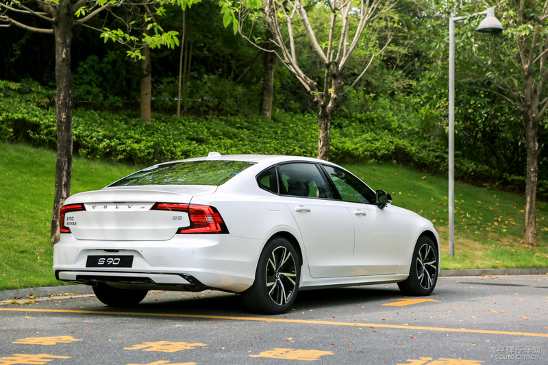 2020款全新沃尔沃s90试驾视频,顺应时代的改变