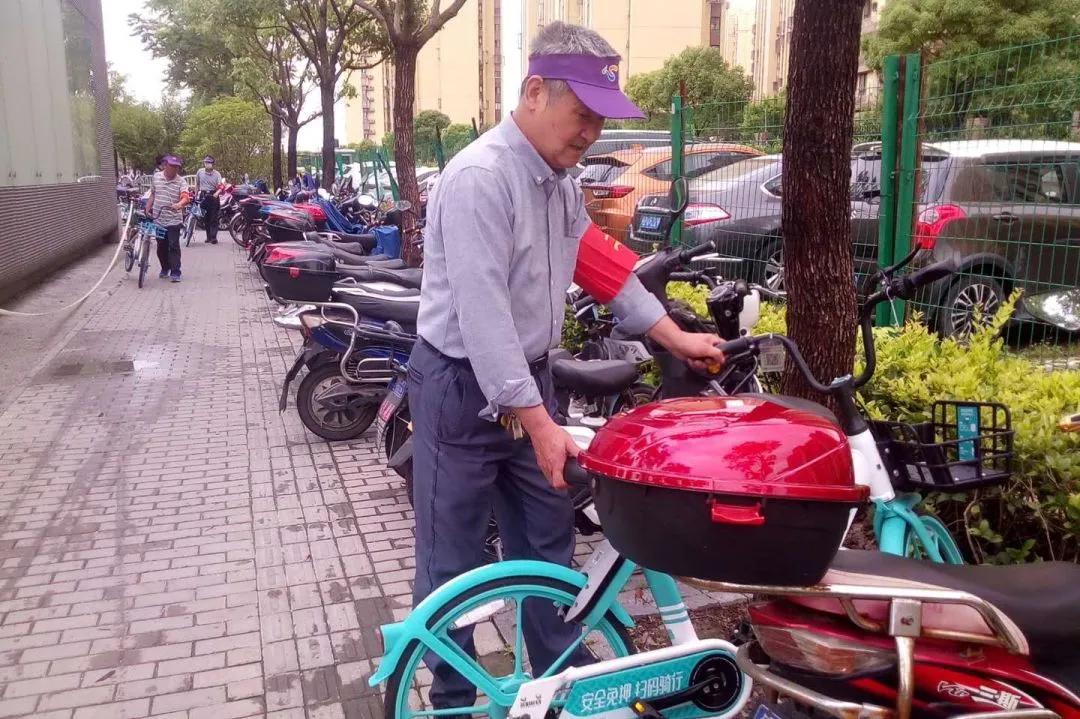 文明实践志愿服务活动记录怎么写,曹路志愿者日