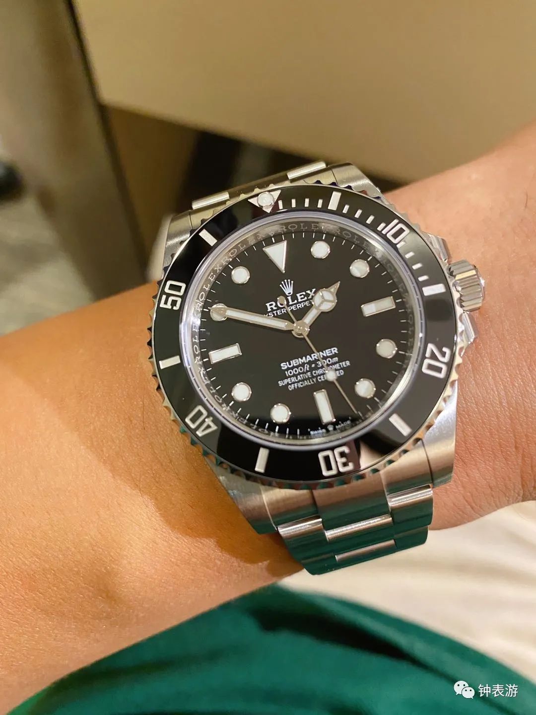 劳力士绿鬼和黑间金,劳力士新款绿水鬼超强放大细节图