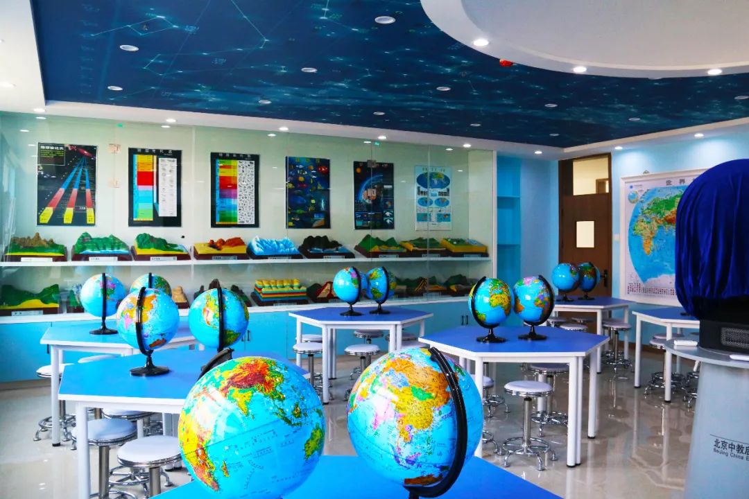 秋高气爽景致新！晋城这所新学校令人称奇