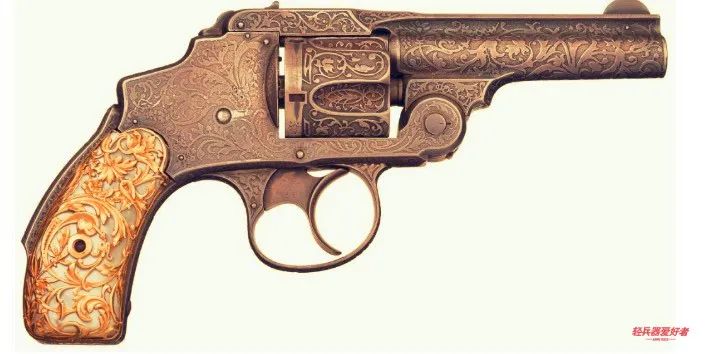 你还不知道？每个女生都想拥有的蒂芙尼，155年前就开始设计*器武**奢侈品了