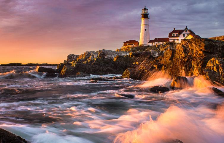 陆地尽头的浪漫,陆地尽头的灯塔