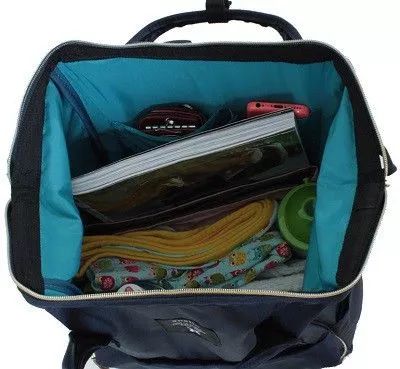 谁背火了三条杠包包,谁背了最新款的名牌包包