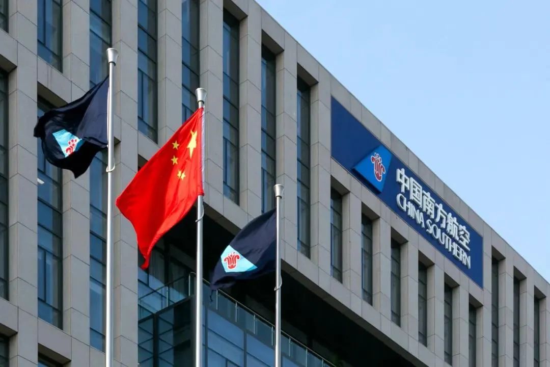 南航北京大兴中转过夜,南航365天视频