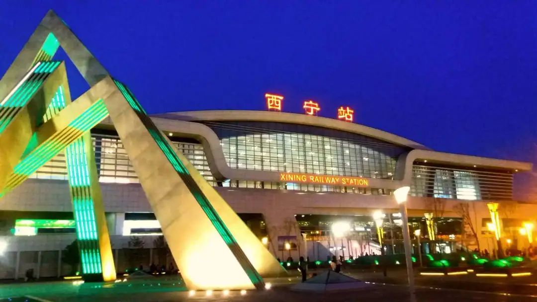 成都到西宁绿巨人,成都到西宁绿巨人动车