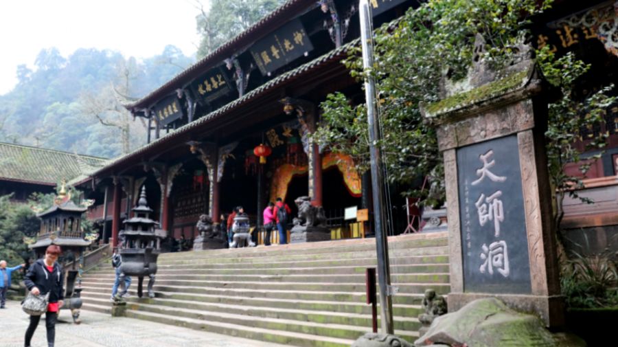 跟着攻略玩昆明,成都青城山都江堰一日游最佳攻略