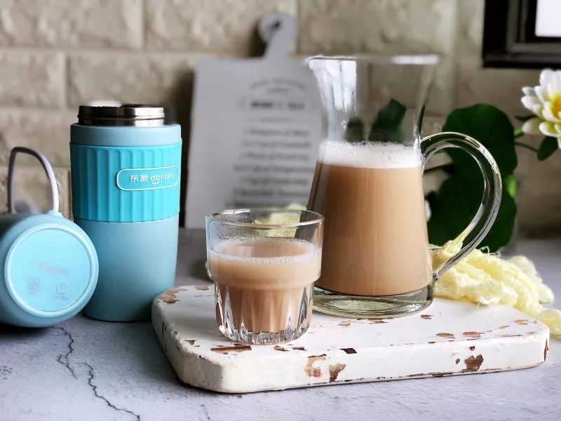 一日吃三个枣容颜不会老,一日吃三蒸枣终身不显老