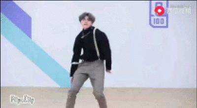 扁桃沙雕冒险故事第十九集--寻找失踪的蕾姆,夜宿坤坤米奇妙妙屋,蕉君迟到