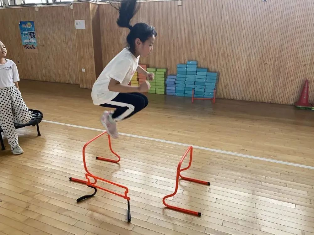 每天一节体育课落实情况,每天一节体育课是真的吗