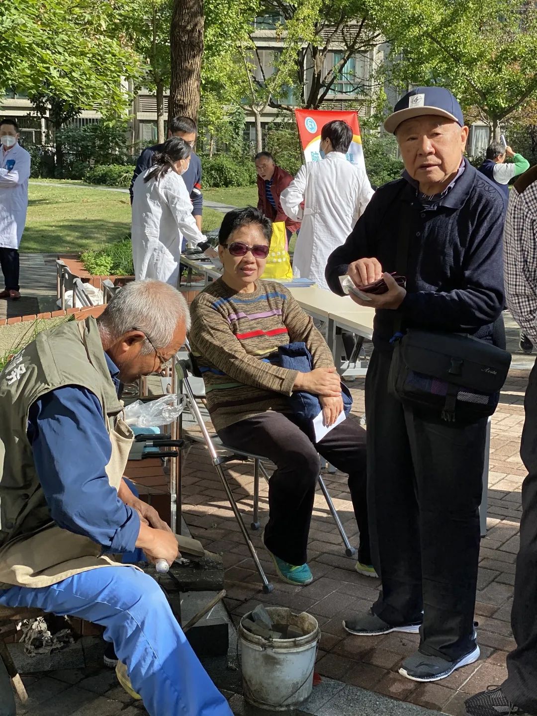 鍗楃爜澶磋矾鐢熸椿鏃ヨ,鍗楃爜澶磋閬撶殑鏃ヨ