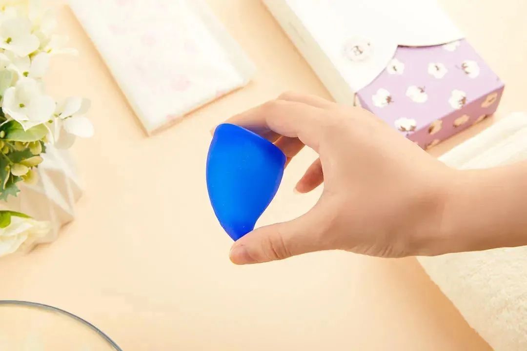 经期侧漏最好的解决办法,月经太多总是侧漏怎么办