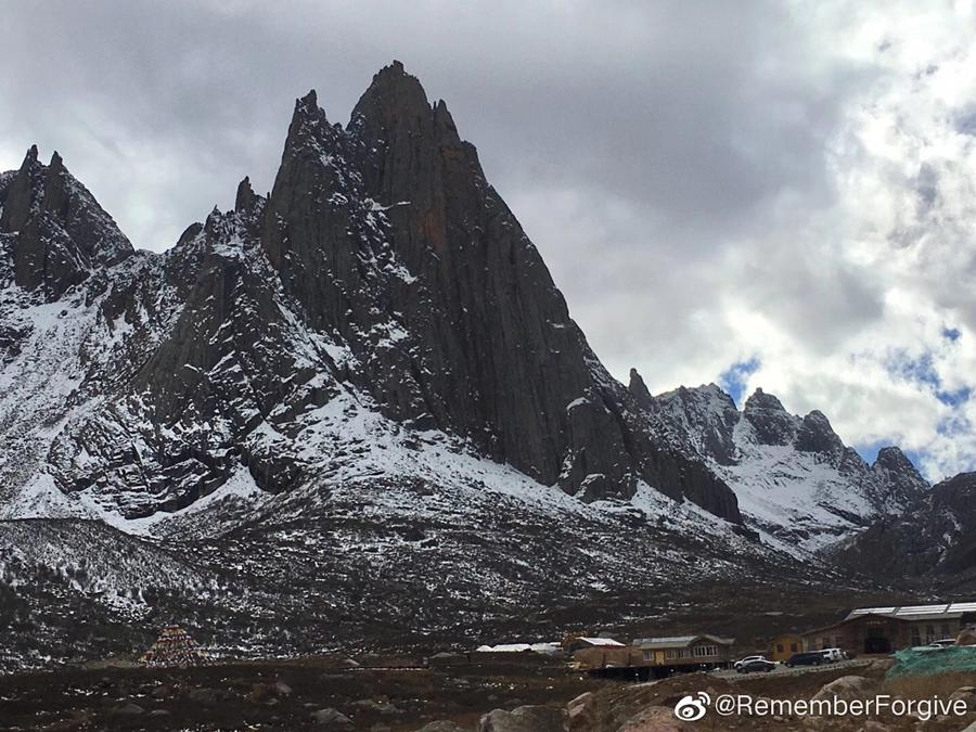 “云上高速”来了！成都5.5小时飙拢青海，沿线一大波“神仙”景点，每站都是大美风光片