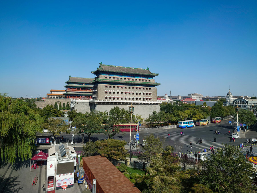 索尼xperia1iii对比苹果13promax,外观与索尼xperia1iv相似的手机