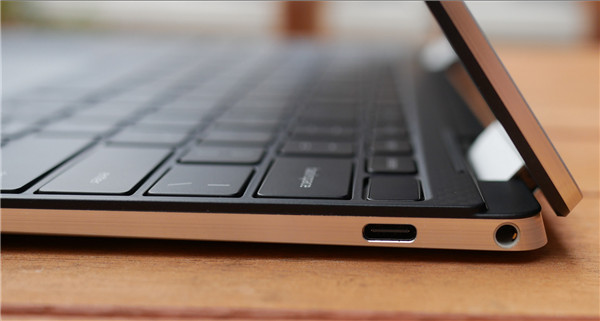 2020版戴尔XPS13二合一评测：机身精美性能强但缺陷犹存