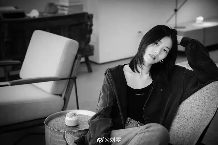 卫衣无帽赵露思,卫衣赵露思