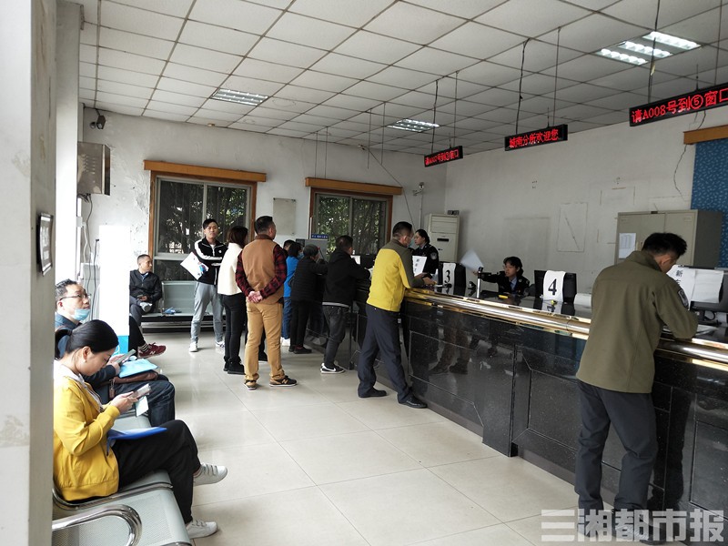 c1驾照70周岁以上可否网上年检,最新汽车年检计算器