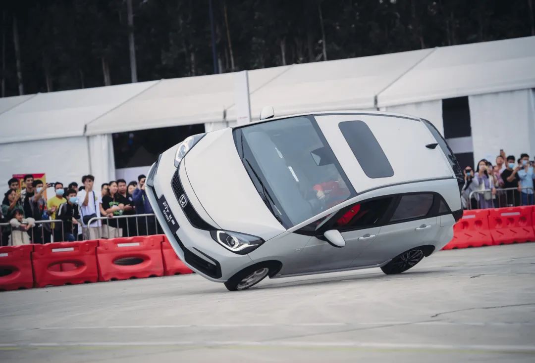 为什么人人都爱ryan,为什么年轻人都喜欢本田