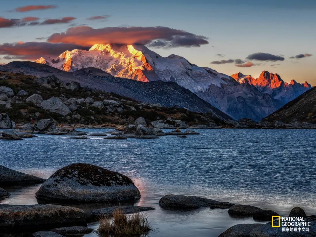 为什么要去稻城亚丁,为什么一定要去理塘