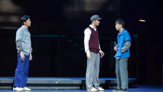 舞台剧繁花深度解析,舞台剧《繁花》2018年就已开演