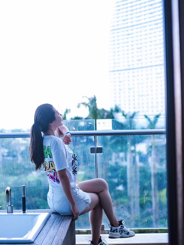 三亚海棠湾希尔顿攻略,三亚湾亚龙湾旅游攻略