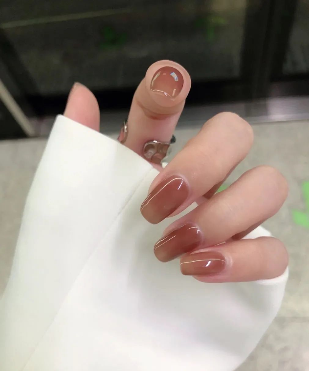 简单款美甲显手白高贵冬天,这100款秋冬美甲也太好看了吧