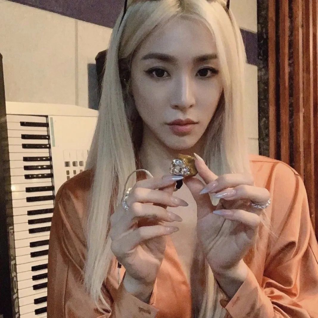 钻石美貌,欧化了TiffanyYoung真像韩艺瑟和徐睿知的合体