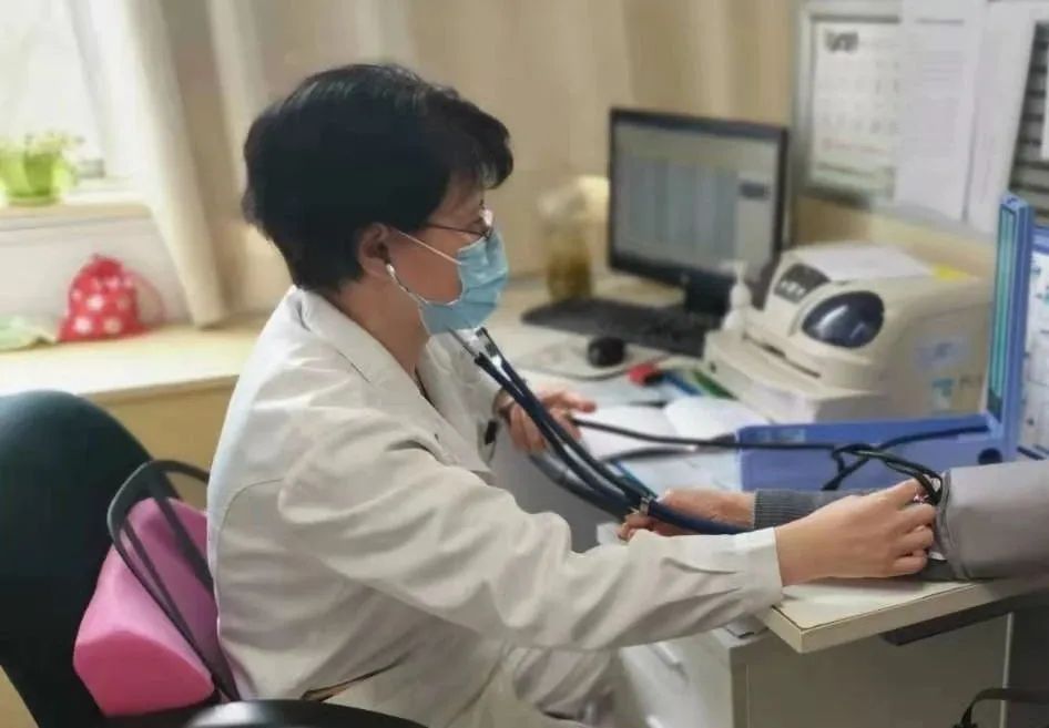 防寒防冻防感冒,冬季注意防寒保暖以防感冒