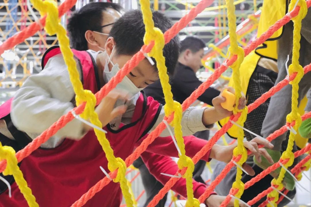 萌娃夏令营多彩活动来袭,萌娃亲子活动