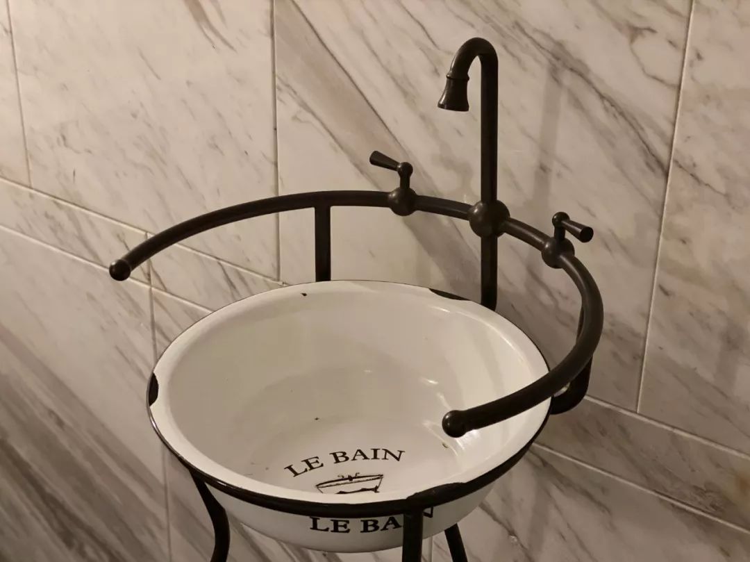 湖边邨酒店,杭州湖边邨酒店