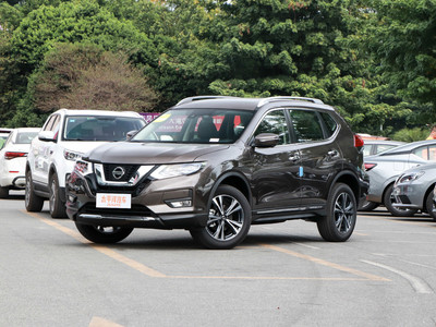 威兰达四驱与奇骏四驱比较,丰田威兰达对比日产奇骏