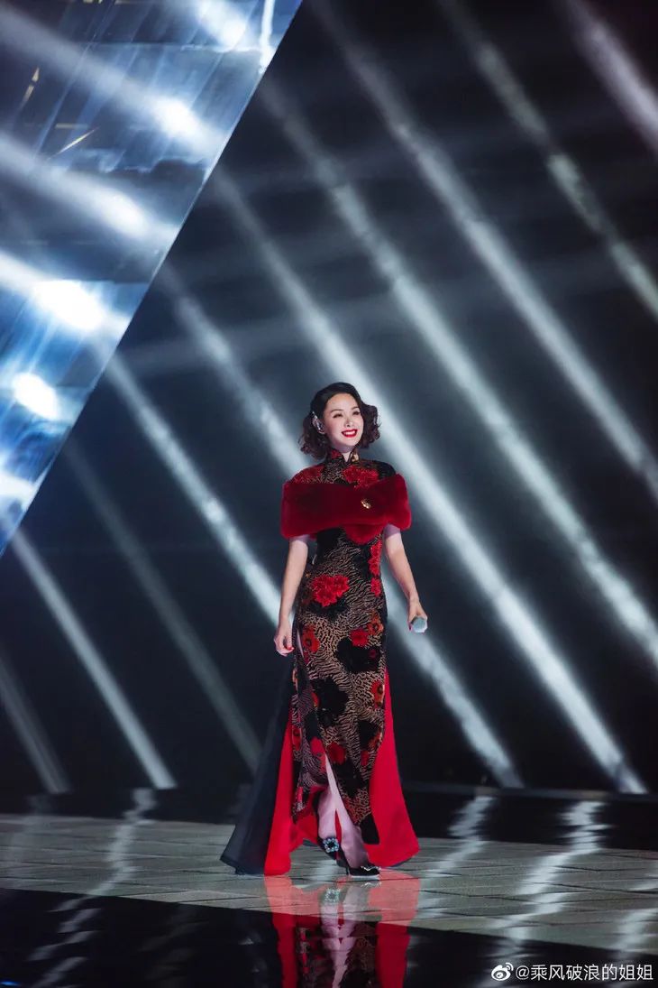 浪姐2：耳环越大，气场越强