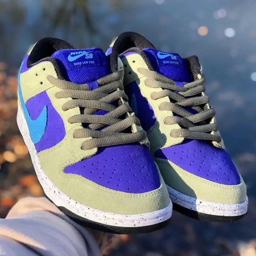 球鞋信息|NikeDunkHigh黄褐即将发售，红蓝鸳鸯AJ1曝光