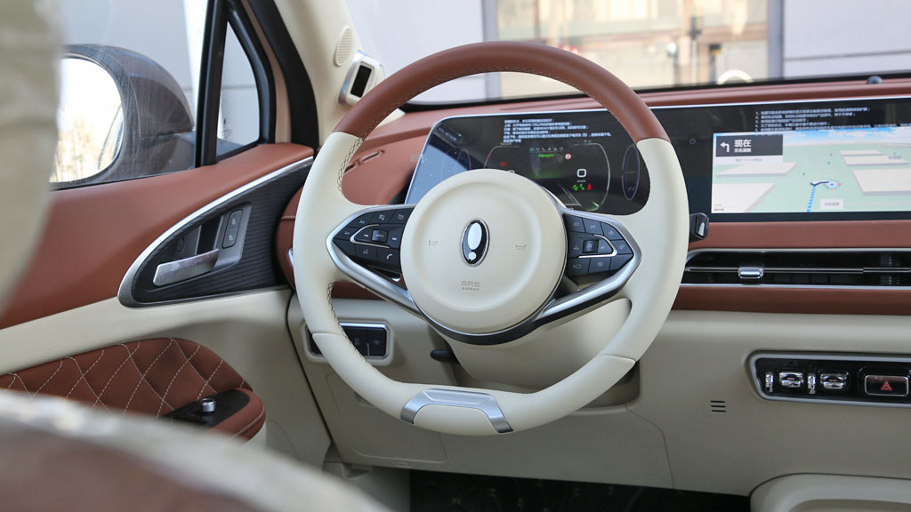 23款欧拉好猫401km续航实测,2023款欧拉好猫到底值不值得买