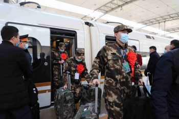 走，当兵去！*警武**沈阳支队首批春季新兵入营，兵员成分全为大学生