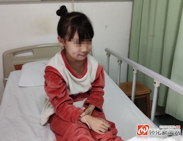 女子摔伤一周后发现脾破裂险丧命,七岁女孩摔倒致脾破裂