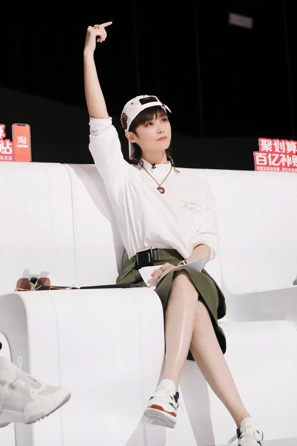 这件单品玩转所有秋季穿搭,这几件单品让穿衣更时髦