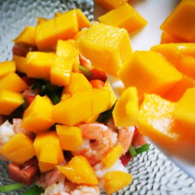 异域风情的酸辣芒果虾超级简单,芒果菠萝柠檬虾