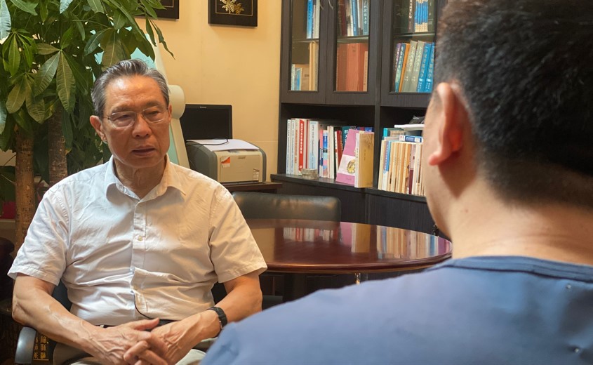 导演手记怎么写一般多少字,导演手记解读lpl出征宣传片