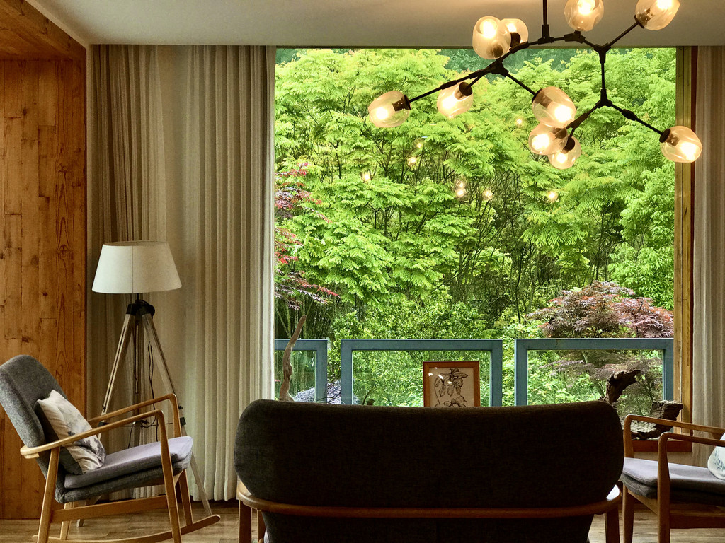 来沐川我“氧”你直播探秘“桃源山居”成焦点