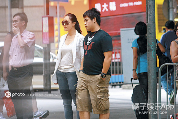 钟嘉晴七年未见章小蕙,钟嘉晴章小蕙最新消息